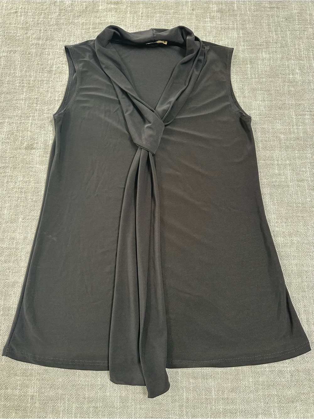 BLVD Black Sleeveless Tie-Neck Camisole